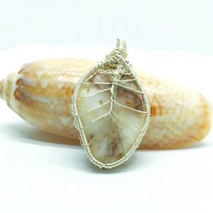 "Tulip"- The Leaf white Jasper